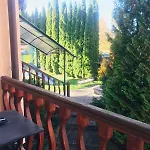 Red Stone Hotel