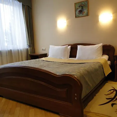 Red Stone Τρούσκαβετς