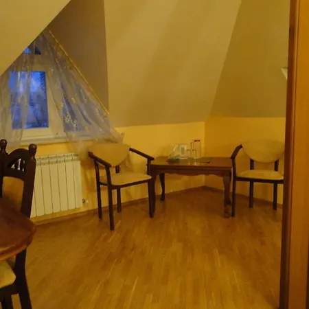 Hotel Red Stone 3*