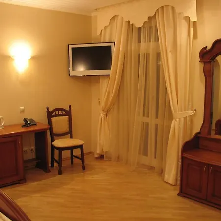 Hotel Red Stone Truskavets