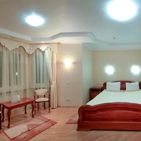 Ξενοδοχείο Red Stone 3*