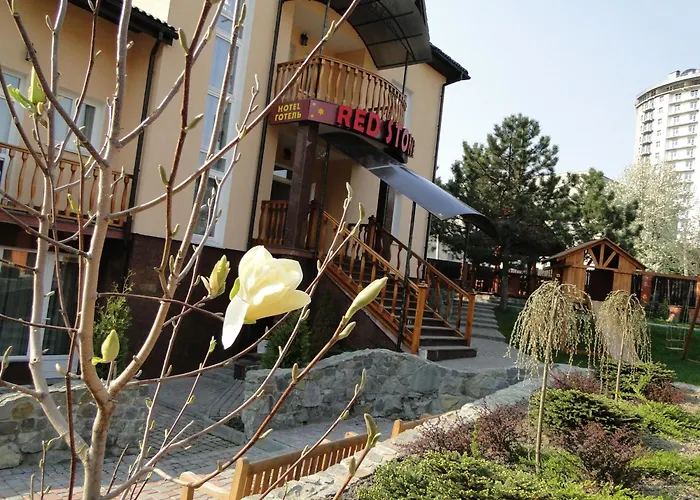 Отель Red Stone Трускавец