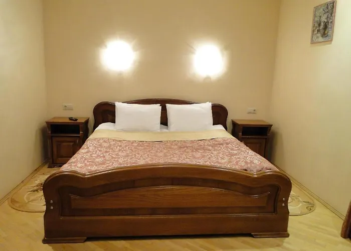 Отель Red Stone 3*