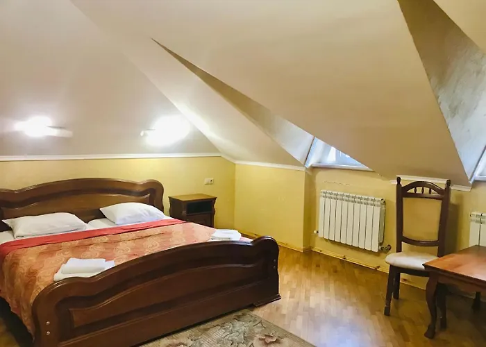 Red Stone Отель