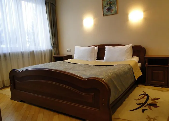 Red Stone Трускавец