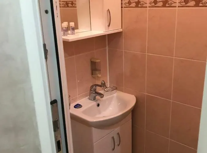 מלון Red Stone