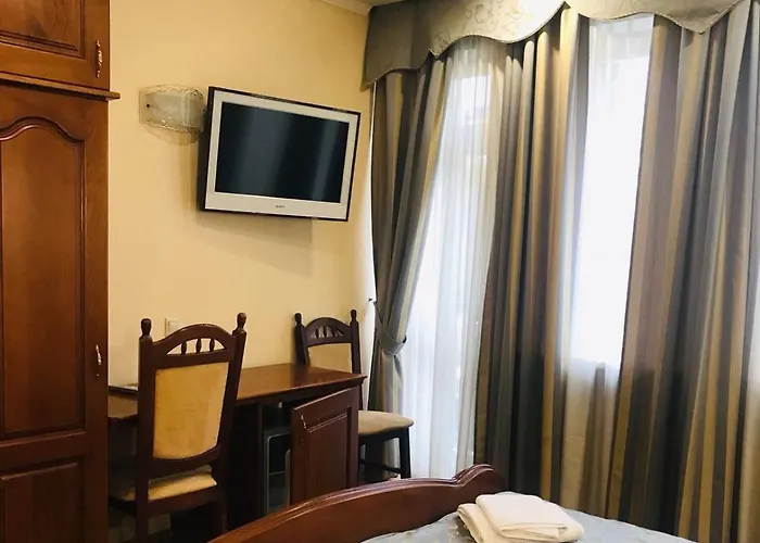 Hotel Red Stone 3*